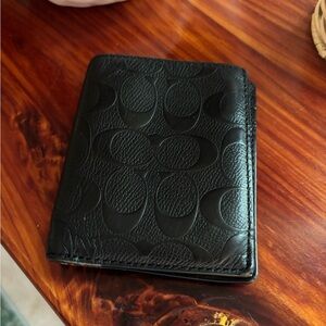 Coach Bi-fold Men’s wallet